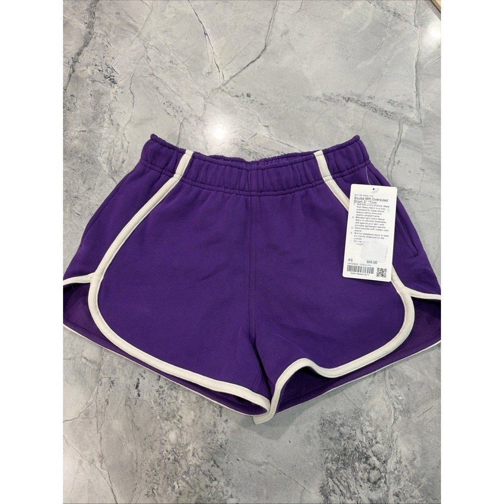 LULULEMON WOMENS SCUBA‎ MR OVERSIZED 3" TRIM SHORTS Sz XS NEW